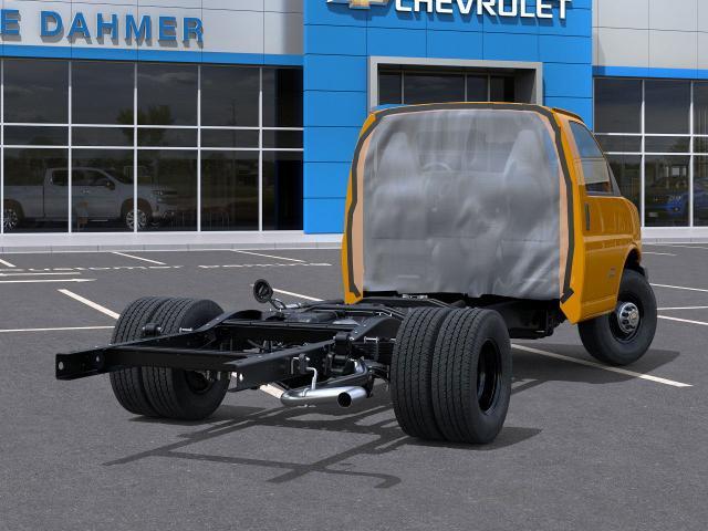 2025 Chevrolet Express Commercial Cutaway Vehicle Photo in TOPEKA, KS 66609-0000
