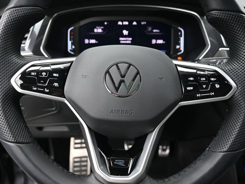 2022 Volkswagen Tiguan Vehicle Photo in Marion, IA 52302