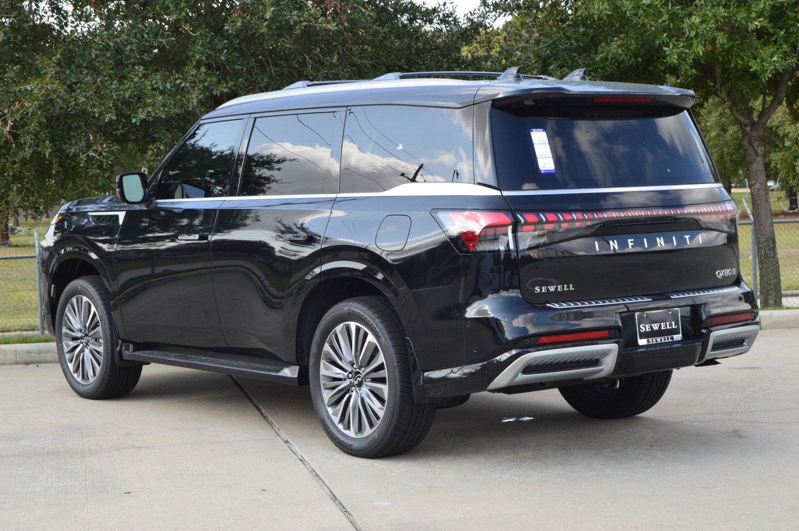 2025 INFINITI QX80 Vehicle Photo in Houston, TX 77090