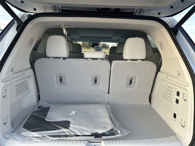 2025 Buick Enclave Vehicle Photo in BOWLING GREEN, KY 42104-4102