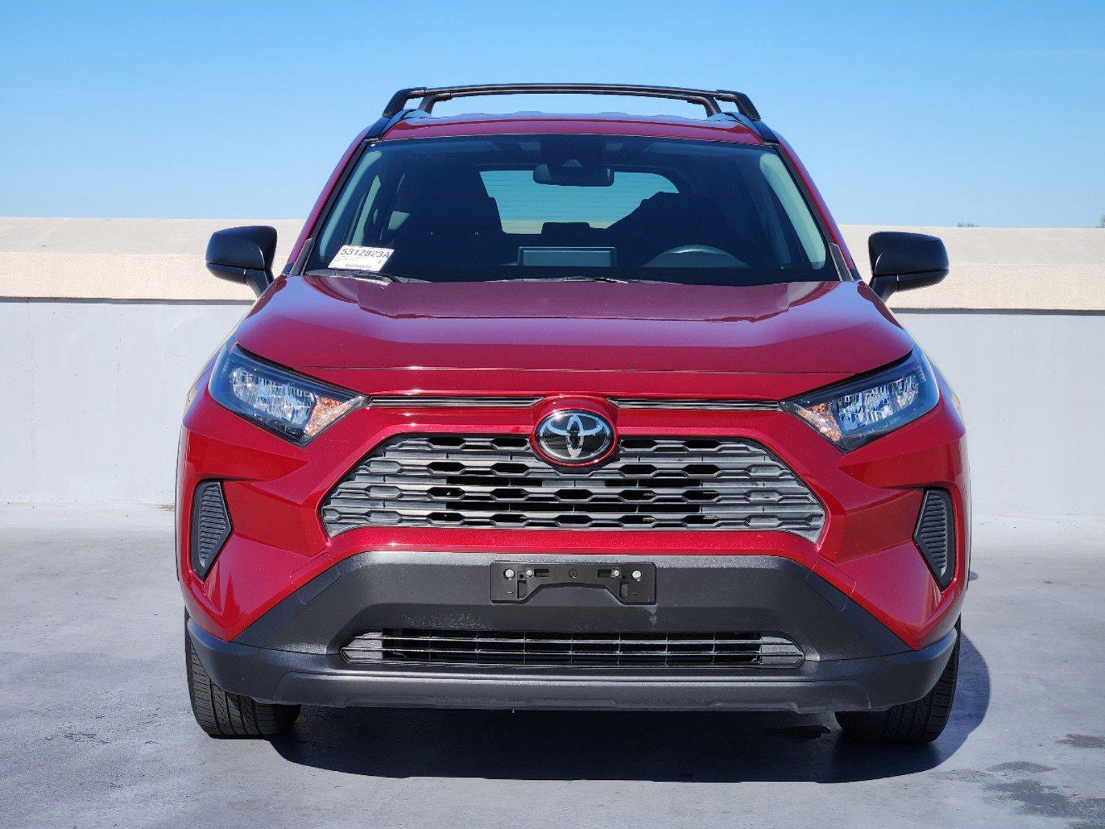 2019 Toyota RAV4 Vehicle Photo in DALLAS, TX 75209