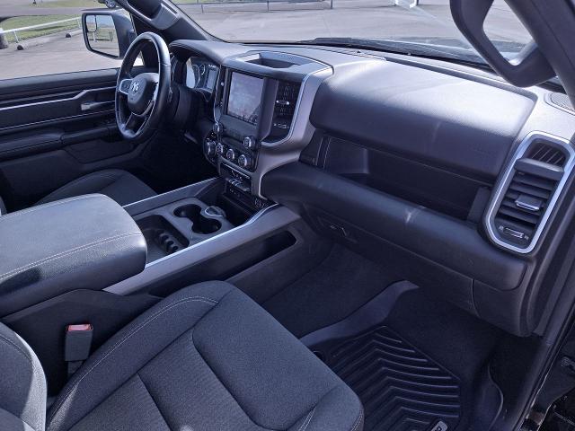 2019 Ram 1500 Vehicle Photo in NEDERLAND, TX 77627-8017