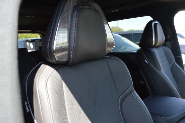 2025 INFINITI QX80 Vehicle Photo in Houston, TX 77090