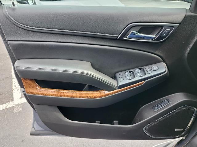 2018 Chevrolet Suburban Vehicle Photo in GREEN BAY, WI 54304-5303