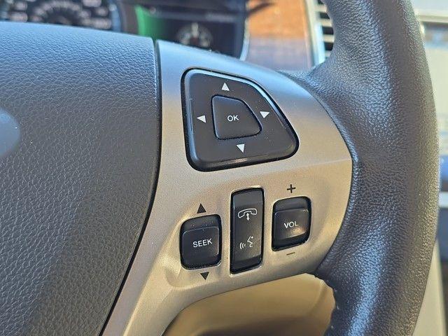 2017 Ford Taurus Vehicle Photo in Pleasant Hills, PA 15236