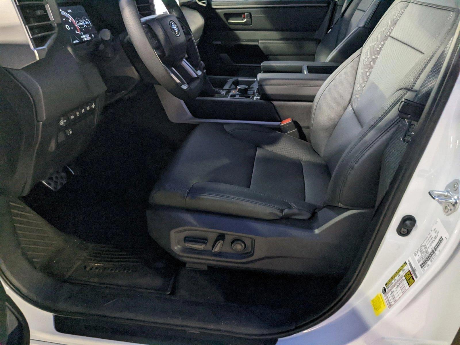 2025 Toyota Tundra 4WD Vehicle Photo in Davie, FL 33331