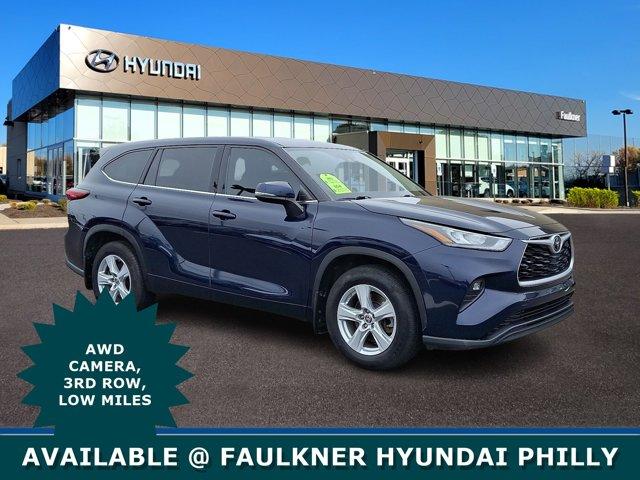 2020 Toyota Highlander Vehicle Photo in Philadelphia, PA 19116
