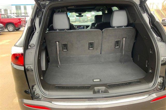 2022 Buick Enclave Vehicle Photo in TOPEKA, KS 66609-0000
