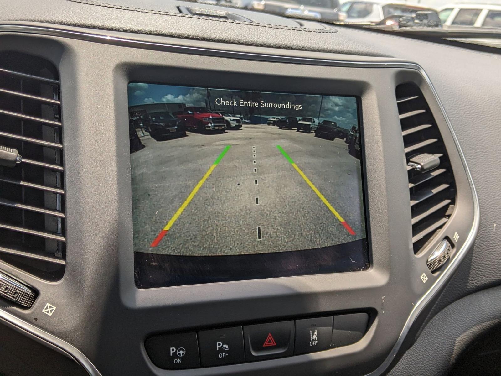 2023 Jeep Cherokee Vehicle Photo in Seguin, TX 78155