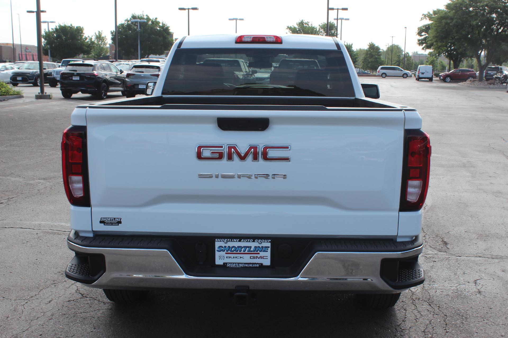 2025 GMC Sierra 1500 Vehicle Photo in AURORA, CO 80012-4011