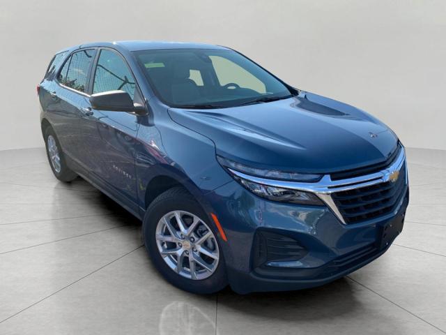 2024 Chevrolet Equinox Vehicle Photo in APPLETON, WI 54914-4656