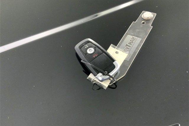 2024 Ford Edge Vehicle Photo in KANSAS CITY, MO 64114-4502