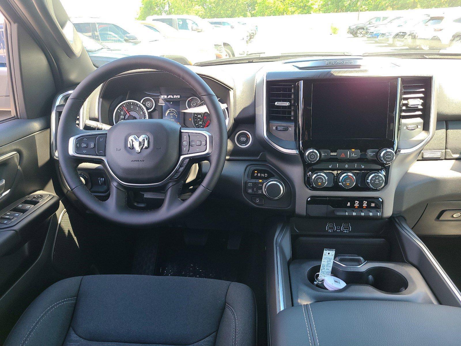 2025 Ram 1500 Vehicle Photo in Mechanicsburg, PA 17050-1707