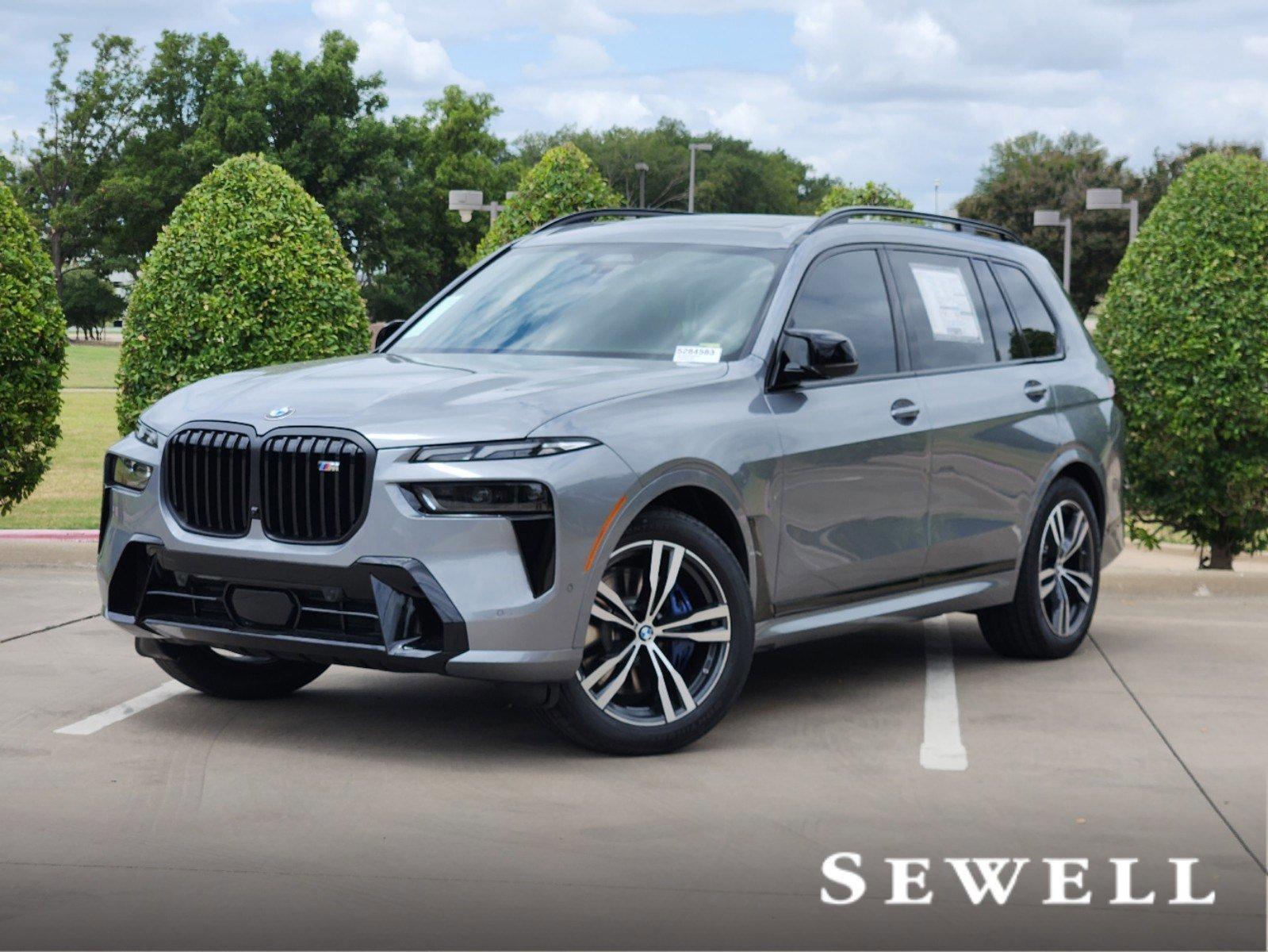 2025 BMW X7 M60i Vehicle Photo in PLANO, TX 75024