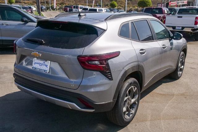 2025 Chevrolet Trax Vehicle Photo in VENTURA, CA 93003-8585