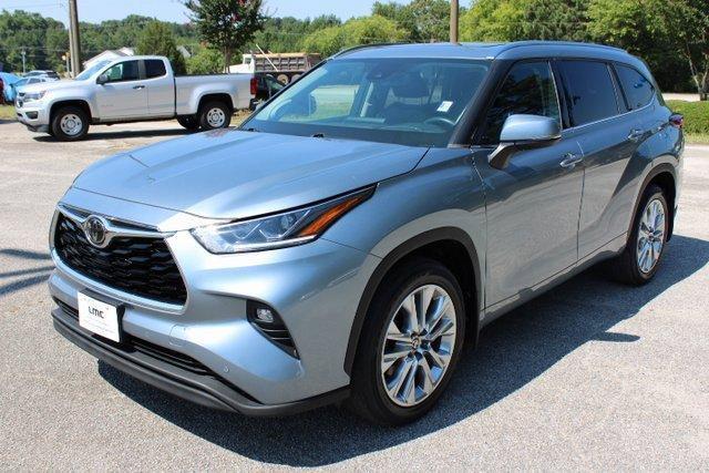 Used 2020 Toyota Highlander Limited with VIN 5TDDZRBH0LS013654 for sale in Lancaster, SC