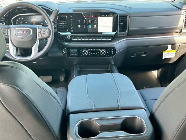 2025 GMC Sierra 2500 HD Vehicle Photo in GOODYEAR, AZ 85338-1310