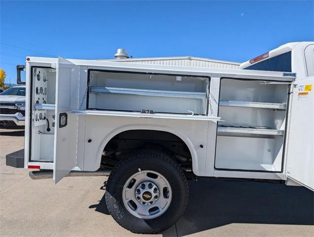 2024 Chevrolet Silverado 2500 HD Vehicle Photo in ENGLEWOOD, CO 80113-6708