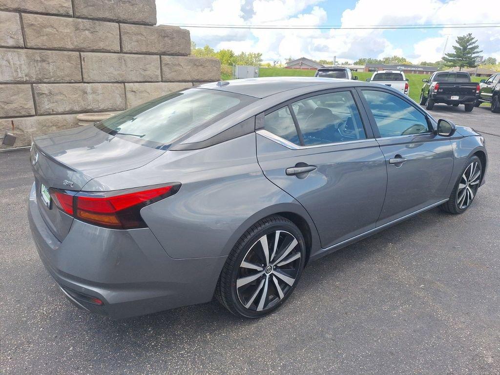 2021 Nissan Altima Vehicle Photo in Cedar Rapids, IA 52402