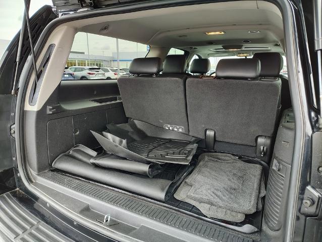 2012 Chevrolet Suburban LT photo 30