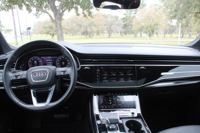 2020 Audi Q7 Vehicle Photo in HOUSTON, TX 77090