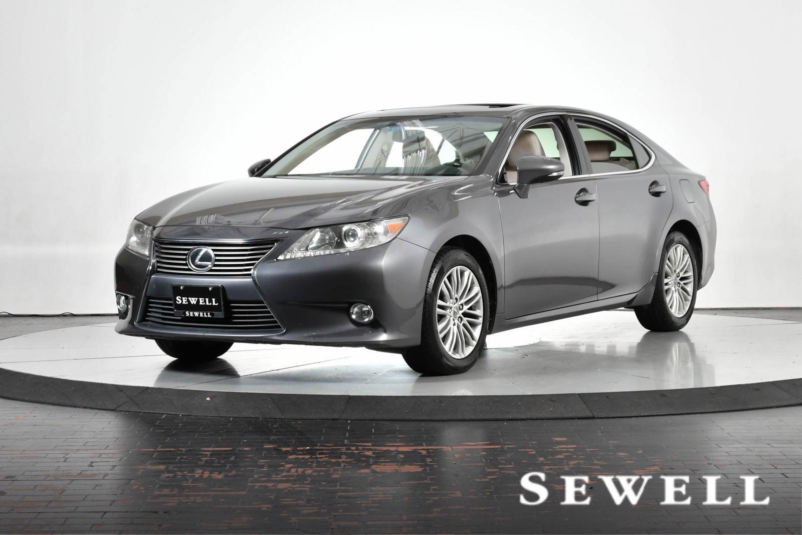 2013 Lexus ES 350 Vehicle Photo in DALLAS, TX 75235