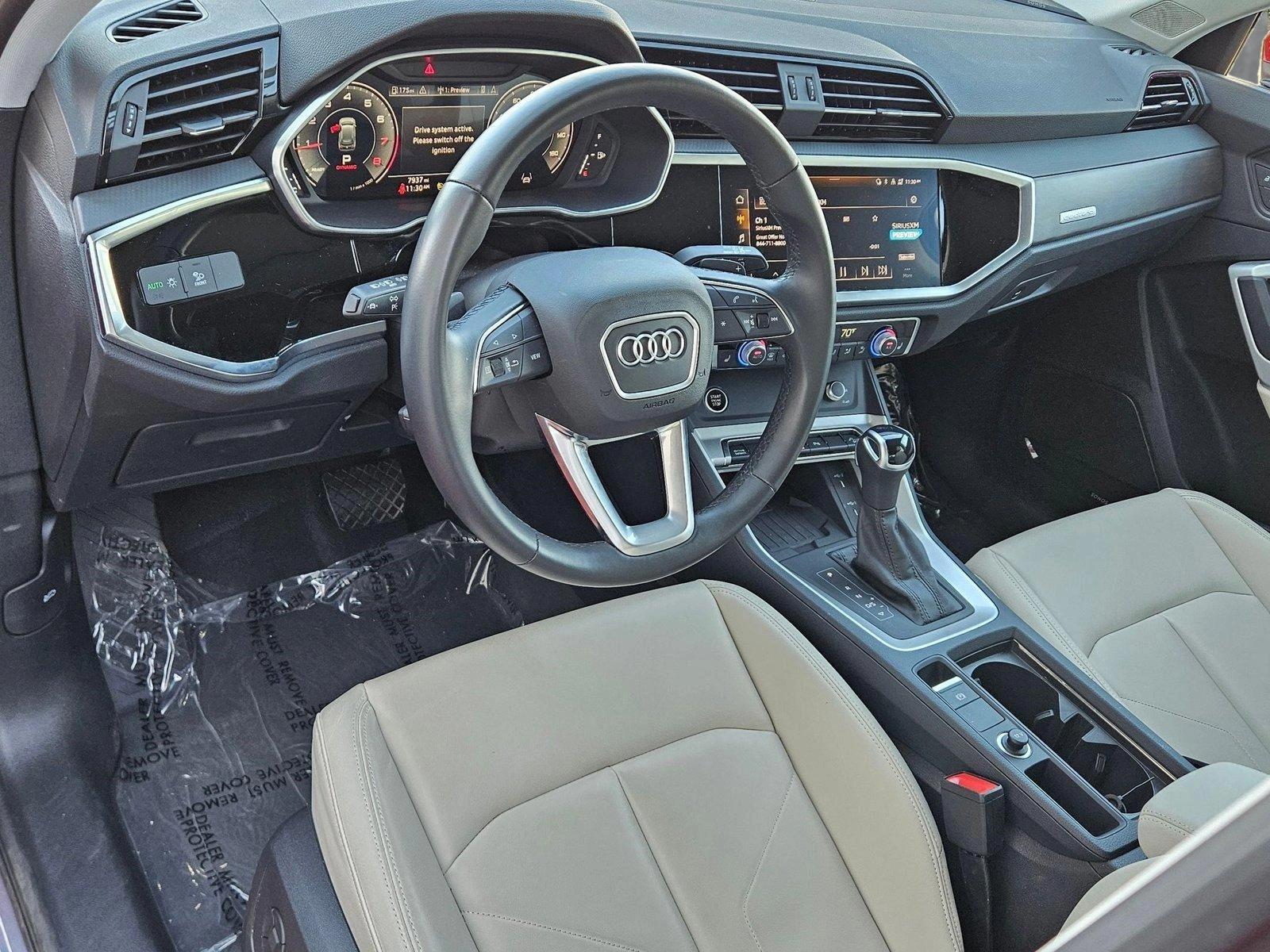 2024 Audi Q3 Vehicle Photo in Peoria, AZ 85382