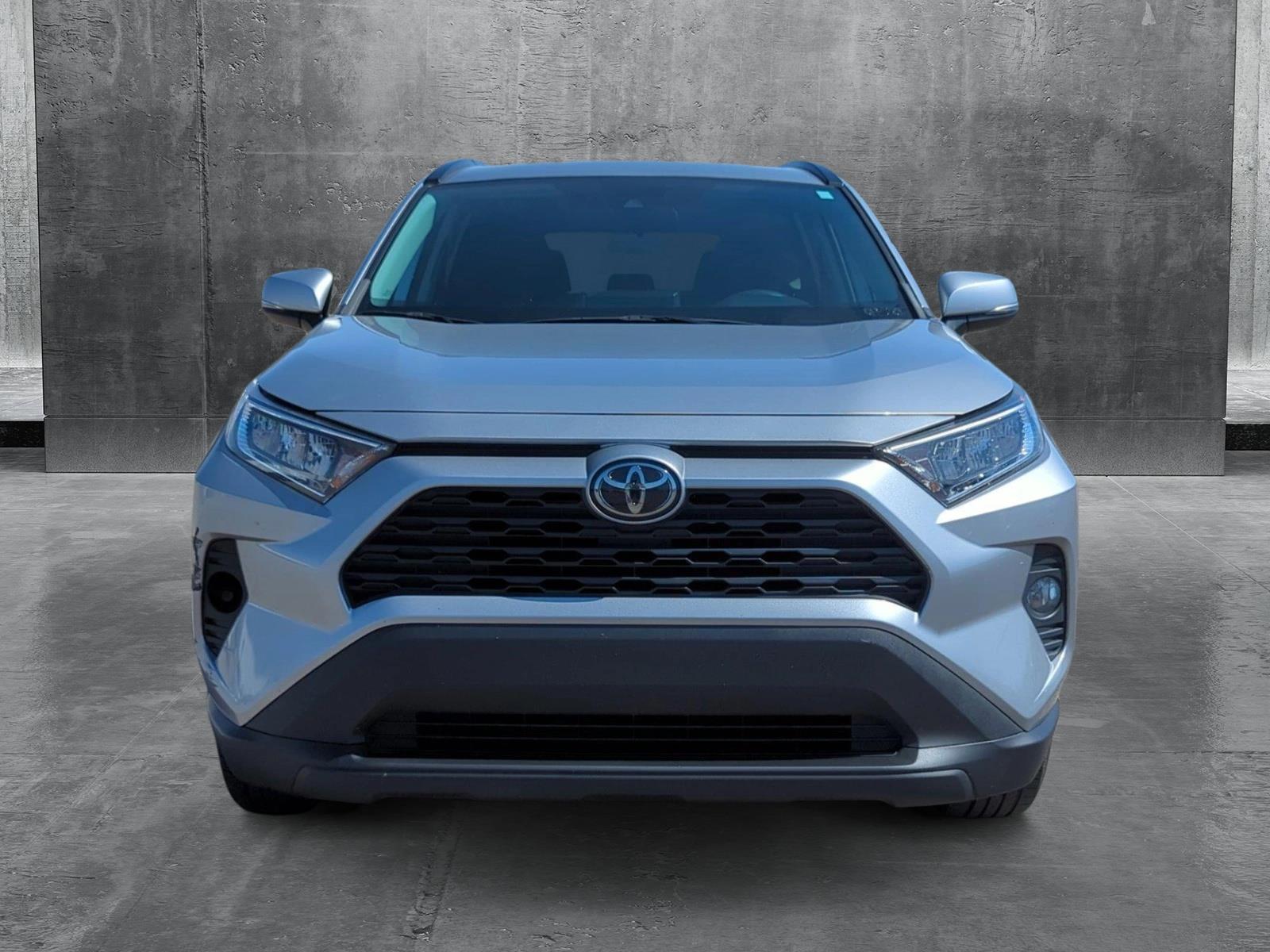 2020 Toyota RAV4 Vehicle Photo in Memphis, TN 38128