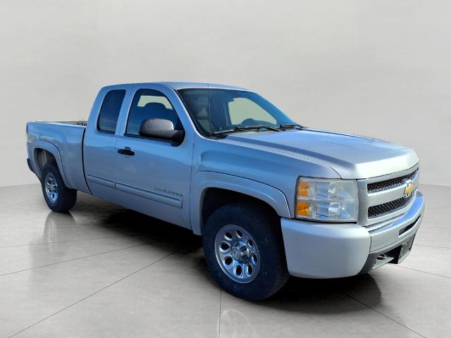 2010 Chevrolet Silverado 1500 Vehicle Photo in Oshkosh, WI 54904