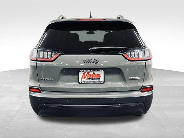 2020 Jeep Cherokee Vehicle Photo in MEDINA, OH 44256-9631