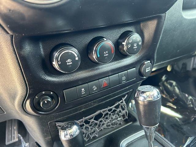 2016 Jeep Wrangler Unlimited Vehicle Photo in MEDINA, OH 44256-9631