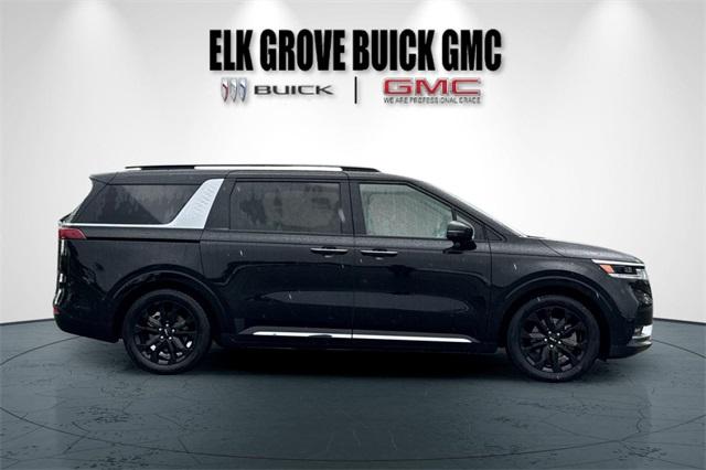 2022 Kia Carnival Vehicle Photo in ELK GROVE, CA 95757-8703