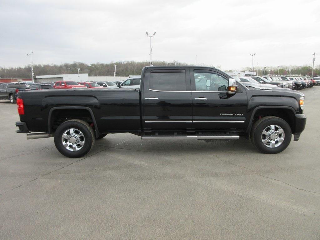 Used 2019 GMC Sierra 3500 Denali HD Denali with VIN 1GT42WEY0KF265479 for sale in Collinsville, IL