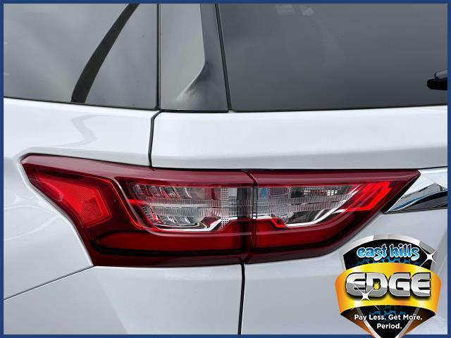 2021 Chevrolet Traverse Vehicle Photo in Roslyn, NY 11576