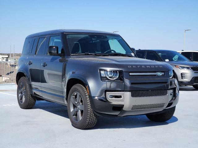 2025 Defender Vehicle Photo in AUSTIN, TX 78717