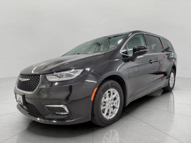 2023 Chrysler Pacifica Vehicle Photo in Oshkosh, WI 54901