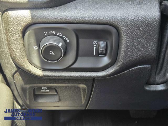 2022 Ram 1500 Vehicle Photo in DENTON, TX 76210-9321