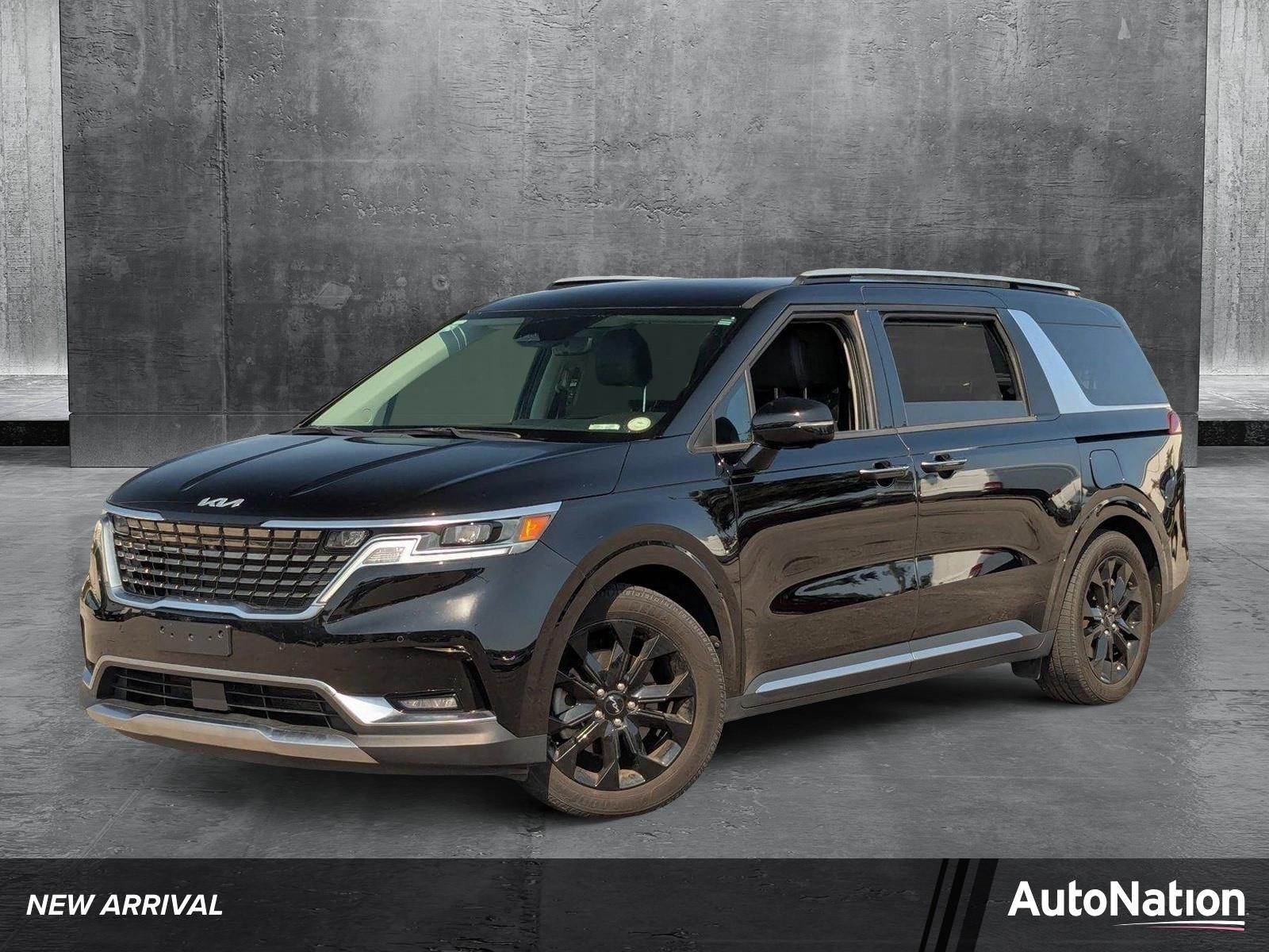 2022 Kia Carnival Vehicle Photo in St. Petersburg, FL 33713