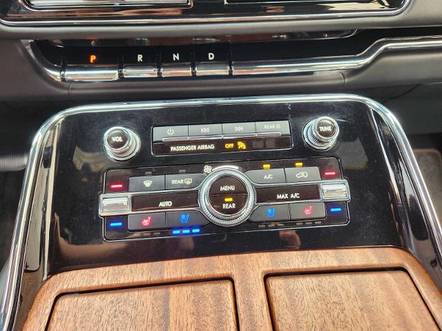 2023 Lincoln Navigator Vehicle Photo in GRAPEVINE, TX 76051