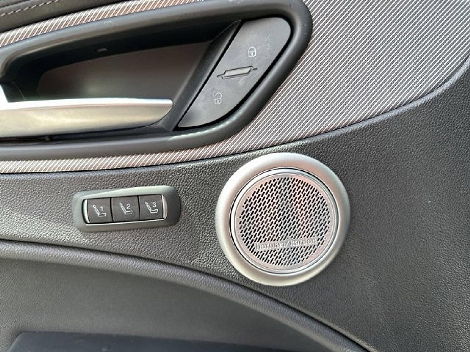 2022 Alfa Romeo Stelvio Vehicle Photo in Willow Grove, PA 19090