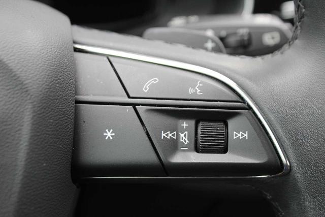 2024 Audi Q7 Vehicle Photo in HOUSTON, TX 77090