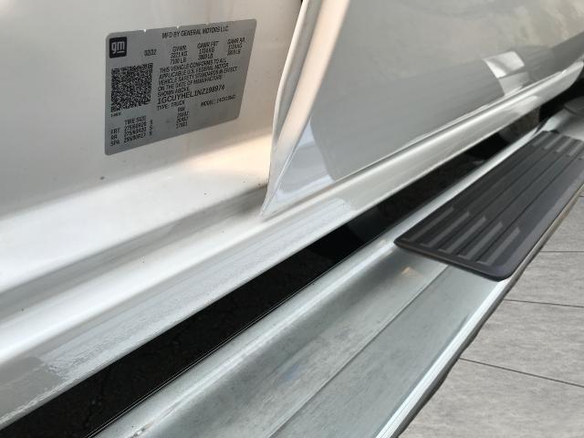 2022 Chevrolet Silverado 1500 LTD Vehicle Photo in GREEN BAY, WI 54303-3330
