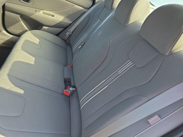 2024 Hyundai ELANTRA Vehicle Photo in Pleasant Hills, PA 15236