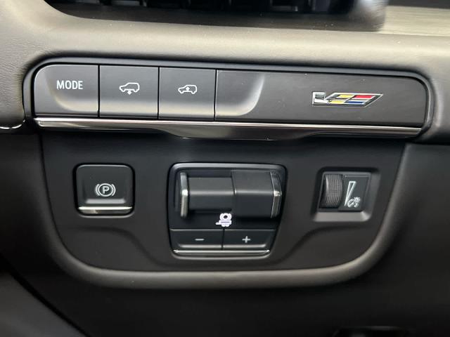 2023 Cadillac Escalade ESV Vehicle Photo in Grapevine, TX 76051