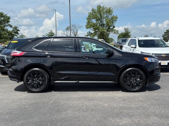 2024 Ford Edge Vehicle Photo in COLUMBIA, MO 65203-3903