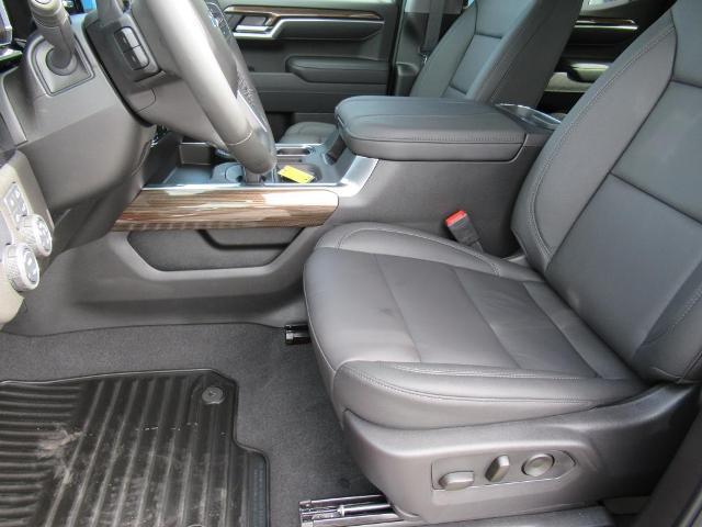 2025 Chevrolet Silverado 1500 Vehicle Photo in LEESBURG, FL 34788-4022