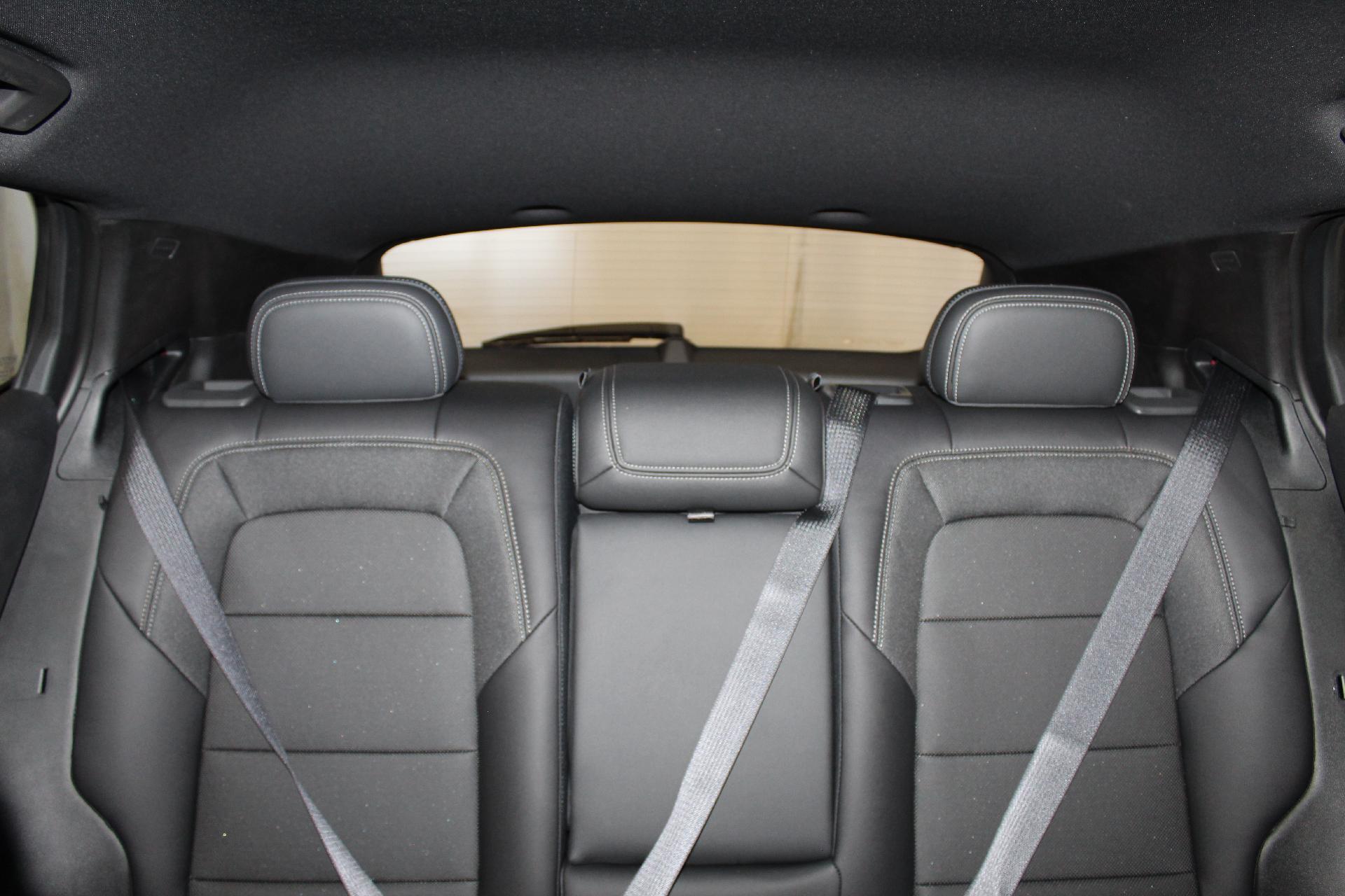 2025 Chevrolet Equinox EV Vehicle Photo in NORTHAMPTON, MA 01060-1120