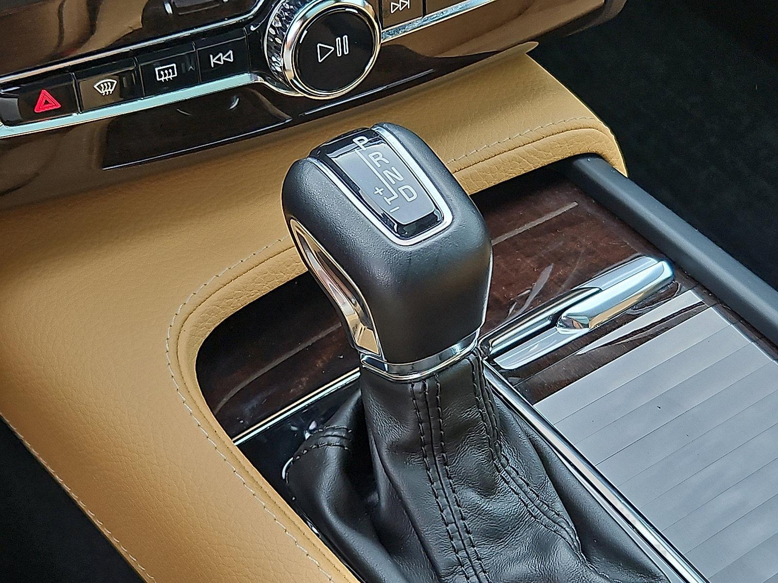 2018 Volvo XC90 Vehicle Photo in Trevose, PA 19053