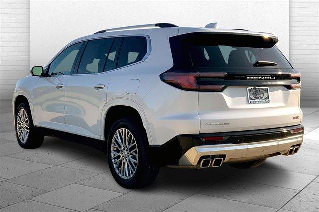 2024 GMC Acadia Vehicle Photo in TOPEKA, KS 66609-0000