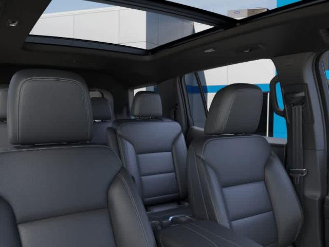 2026 Chevrolet Traverse Vehicle Photo in MOON TOWNSHIP, PA 15108-2571